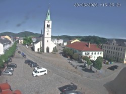Náměstí, koste sv. Markéty