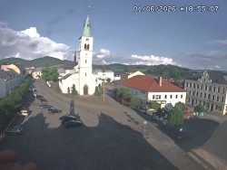 Náměstí, koste sv. Markéty