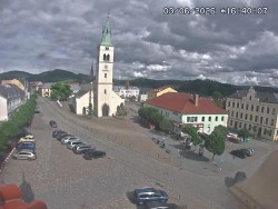 Náměstí, koste sv. Markéty