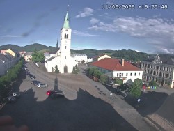 Náměstí, koste sv. Markéty