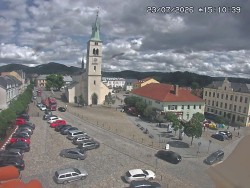 Náměstí, koste sv. Markéty