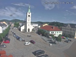 Náměstí, koste sv. Markéty