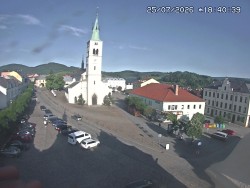 Náměstí, koste sv. Markéty