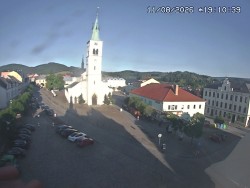 Náměstí, koste sv. Markéty
