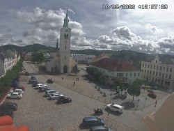 Náměstí, koste sv. Markéty