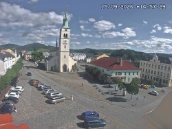 Náměstí, koste sv. Markéty