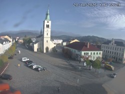 Náměstí, koste sv. Markéty
