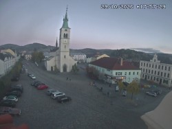 Náměstí, koste sv. Markéty