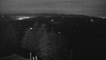 Snímek    31.10.2025 v 23:15