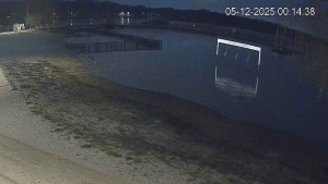 Město Chomutov - Kamencové jezero - 5.12.2025 v 00:15 Město Chomutov - Kamencové jezero - 5.12.2025 v 00:15