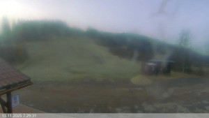 Ski areál Razula - Dolní část sjezdovky - 13.11.2025 v 07:30 Ski areál Razula - Dolní část sjezdovky - 13.11.2025 v 07:30