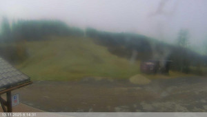 Ski areál Razula - Dolní část sjezdovky - 13.11.2025 v 08:15 Ski areál Razula - Dolní část sjezdovky - 13.11.2025 v 08:15