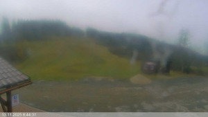 Ski areál Razula - Dolní část sjezdovky - 13.11.2025 v 08:45 Ski areál Razula - Dolní část sjezdovky - 13.11.2025 v 08:45