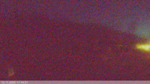 Ski areál Razula - Dolní část sjezdovky - 13.11.2025 v 17:15 Ski areál Razula - Dolní část sjezdovky - 13.11.2025 v 17:15