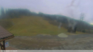 Ski areál Razula - Dolní část sjezdovky - 17.12.2025 v 11:15 Ski areál Razula - Dolní část sjezdovky - 17.12.2025 v 11:15
