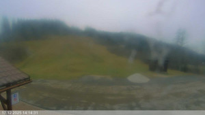 Ski areál Razula - Dolní část sjezdovky - 17.12.2025 v 14:15 Ski areál Razula - Dolní část sjezdovky - 17.12.2025 v 14:15