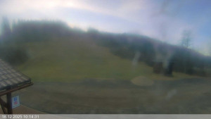 Ski areál Razula - Dolní část sjezdovky - 18.12.2025 v 10:15 Ski areál Razula - Dolní část sjezdovky - 18.12.2025 v 10:15