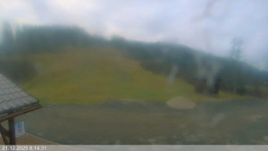 Ski areál Razula - Dolní část sjezdovky - 21.12.2025 v 08:15 Ski areál Razula - Dolní část sjezdovky - 21.12.2025 v 08:15