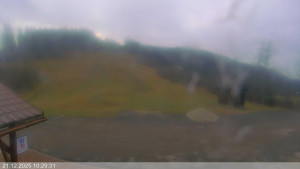 Ski areál Razula - Dolní část sjezdovky - 21.12.2025 v 10:30 Ski areál Razula - Dolní část sjezdovky - 21.12.2025 v 10:30