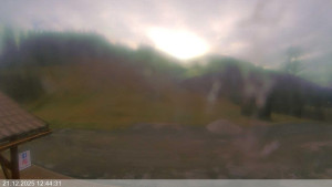 Ski areál Razula - Dolní část sjezdovky - 21.12.2025 v 12:45 Ski areál Razula - Dolní část sjezdovky - 21.12.2025 v 12:45