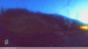 Ski areál Razula - Dolní část sjezdovky - 21.3.2026 v 18:45 Ski areál Razula - Dolní část sjezdovky - 21.3.2026 v 18:45