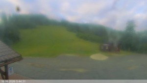 Ski areál Razula - Dolní část sjezdovky - 16.6.2026 v 05:45 Ski areál Razula - Dolní část sjezdovky - 16.6.2026 v 05:45