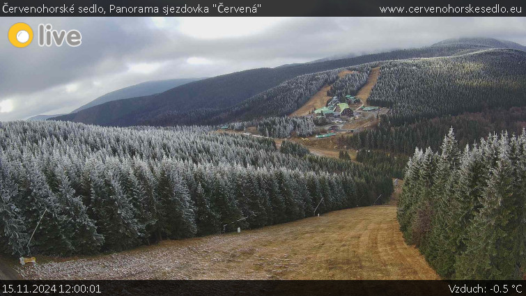 Červenohorské sedlo - Panorama sjezdovka "Červená" - 15.11.2024 v 12:00 Červenohorské sedlo - Panorama sjezdovka "Červená" - 15.11.2024 v 12:00