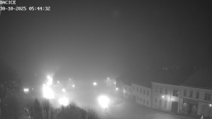 Město Dačice - Palackého náměstí - 30.10.2025 v 05:45 Město Dačice - Palackého náměstí - 30.10.2025 v 05:45