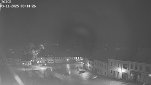 Město Dačice - Palackého náměstí - 3.11.2025 v 03:15 Město Dačice - Palackého náměstí - 3.11.2025 v 03:15