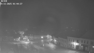Město Dačice - Palackého náměstí - 14.11.2025 v 01:45 Město Dačice - Palackého náměstí - 14.11.2025 v 01:45