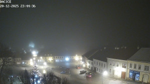 Město Dačice - Palackého náměstí - 20.12.2025 v 23:45 Město Dačice - Palackého náměstí - 20.12.2025 v 23:45
