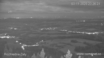 Snímek    3.11.2025 v 23:30