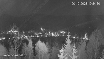 Snímek    20.10.2025 v 21:00