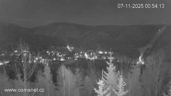 Snímek 7.11.2025 v 01:00