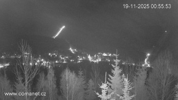 Snímek 19.11.2025 v 01:00