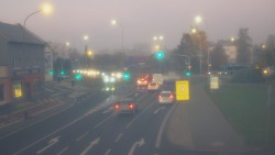 Křižovatka ulic Komenského a Velké Novosady