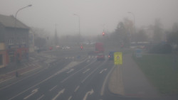 Křižovatka ulic Komenského a Velké Novosady