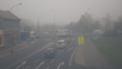 Křižovatka ulic Komenského a Velké Novosady