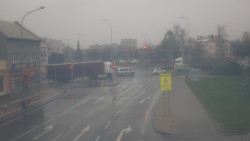 Křižovatka ulic Komenského a Velké Novosady