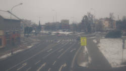 Křižovatka ulic Komenského a Velké Novosady