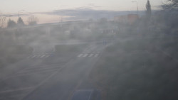 Křižovatka ulic Velká Dlážka a Polní