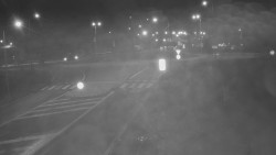 Křižovatka ulic Velká Dlážka a Polní