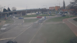 Křižovatka ulic Velká Dlážka a Polní