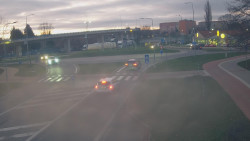 Křižovatka ulic Velká Dlážka a Polní