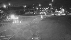 Křižovatka ulic Velká Dlážka a Polní