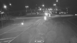 Křižovatka ulic Velká Dlážka a Polní