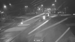 Křižovatka ulic Velká Dlážka a Polní