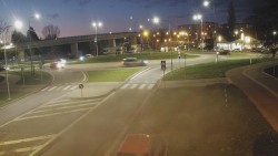 Křižovatka ulic Velká Dlážka a Polní