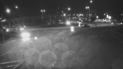 Křižovatka ulic Velká Dlážka a Polní