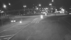 Křižovatka ulic Velká Dlážka a Polní